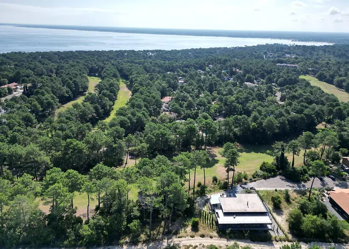 Maison Chapron De Standing Avec Piscine, Calme Et Golf A 别墅