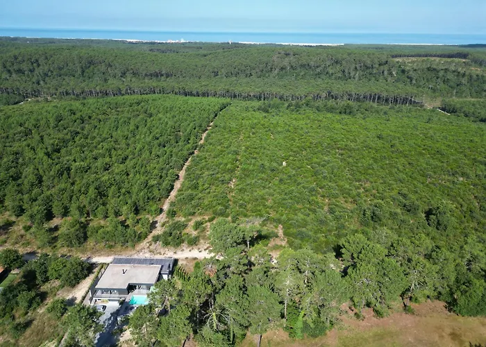 Maison Chapron De Standing Avec Piscine, Calme Et Golf A 别墅