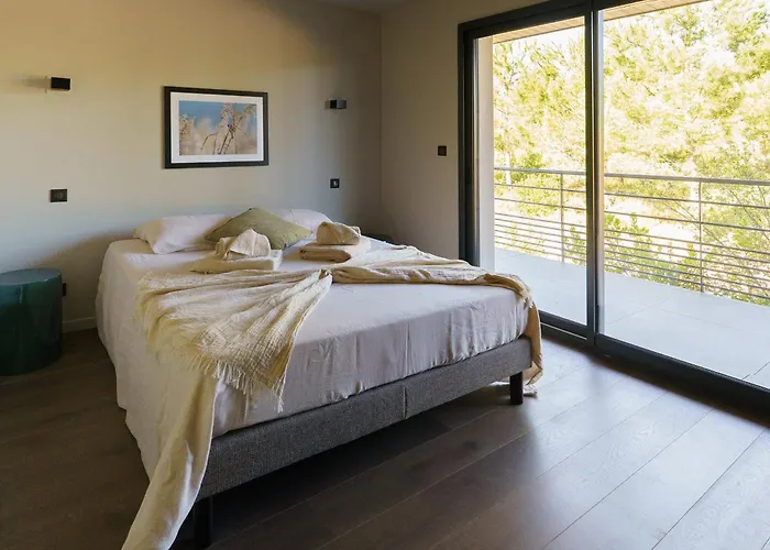 别墅 Maison Chapron De Standing Avec Piscine, Calme Et Golf A *